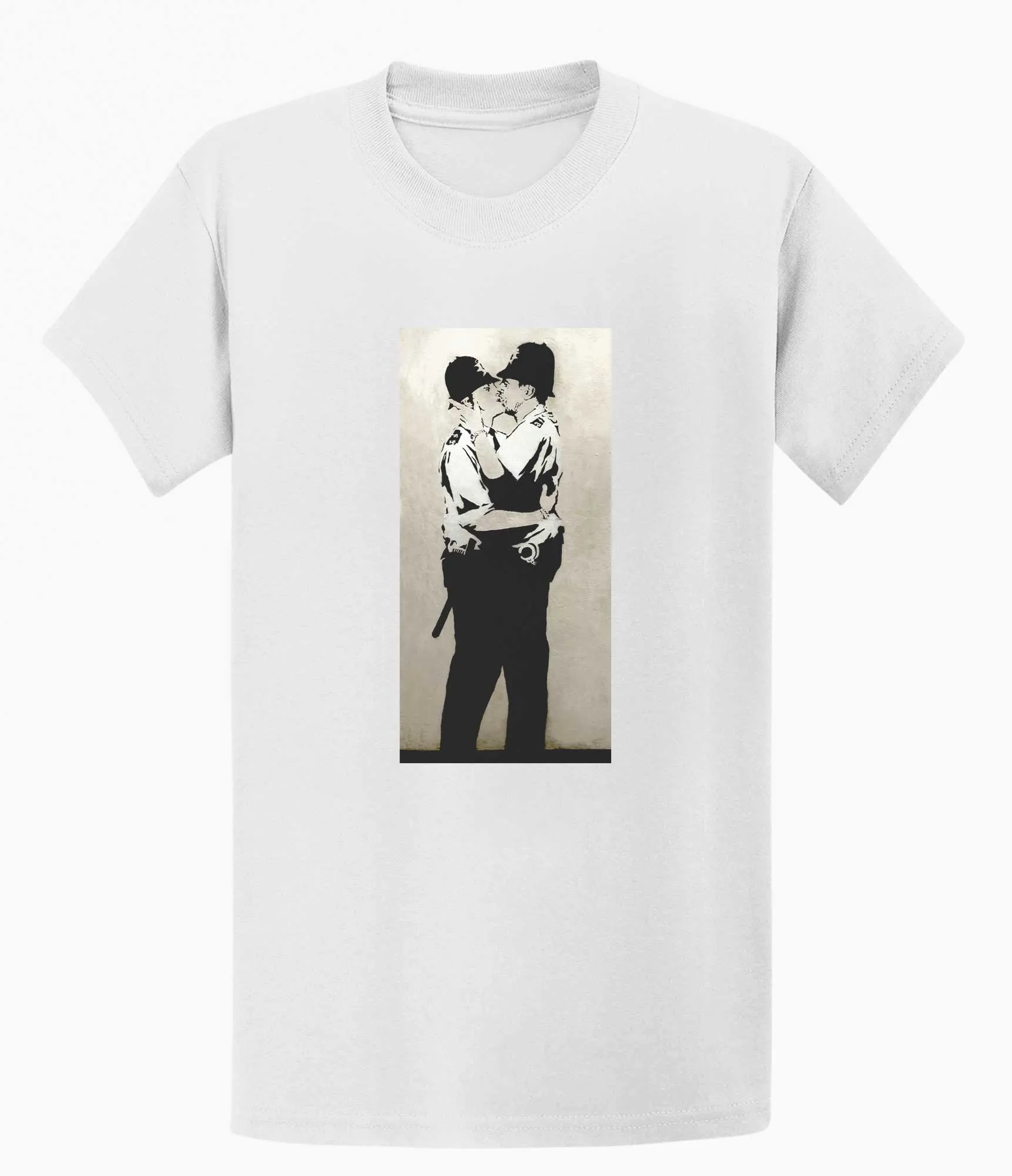 Banksy T-shirt - Kissing Coppers