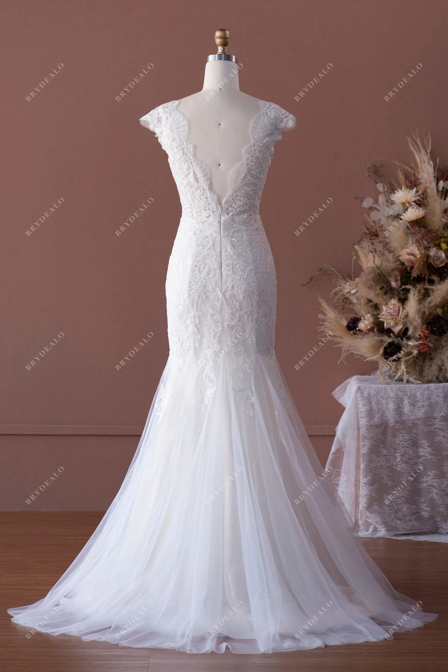 Cap Sleeve Scallop Lace Neck Fit Flare Wedding Dress with High Slit