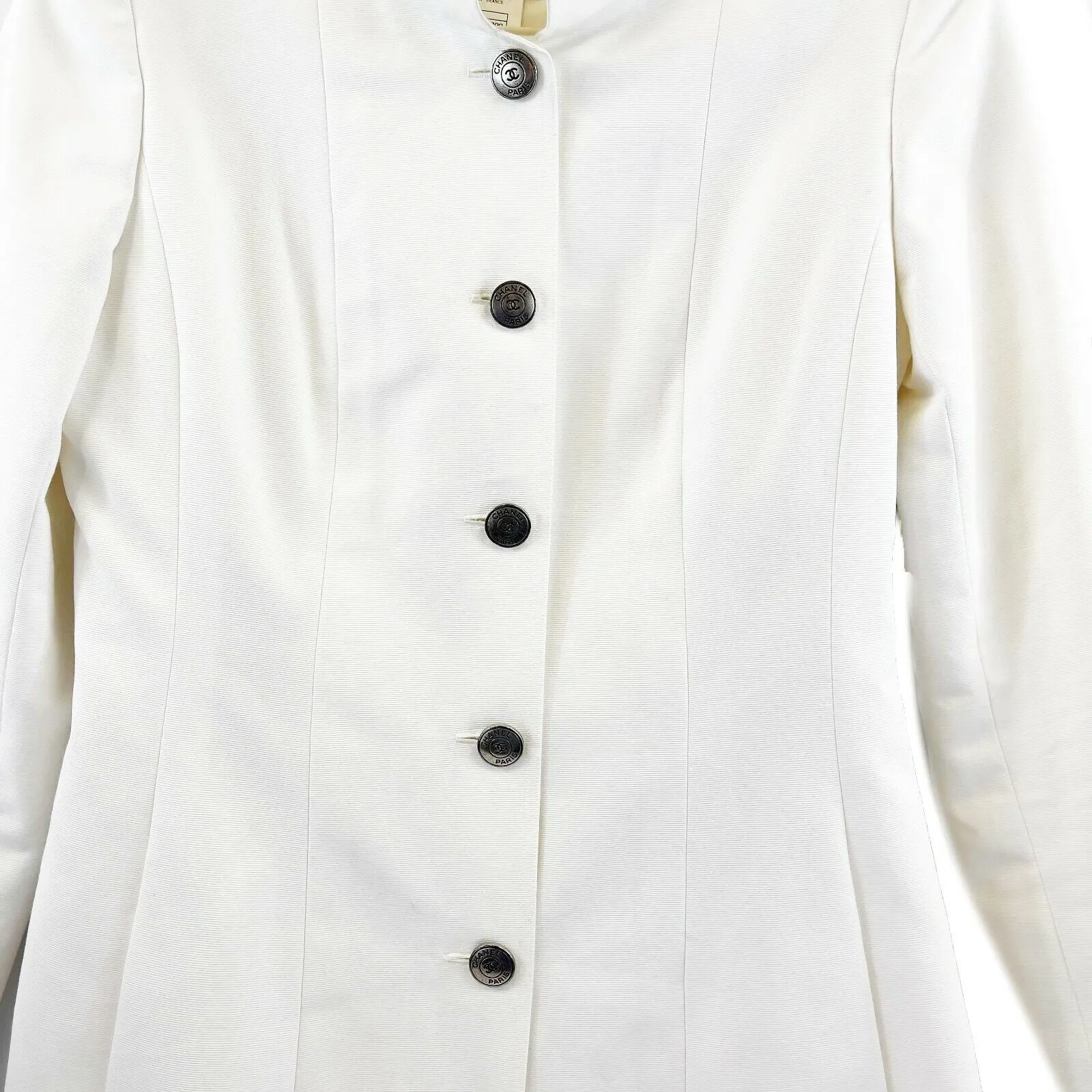 CHANEL - Vintage 90s 97C Cruise - Jacket & Skirt Suit Set - White - 40- US 8