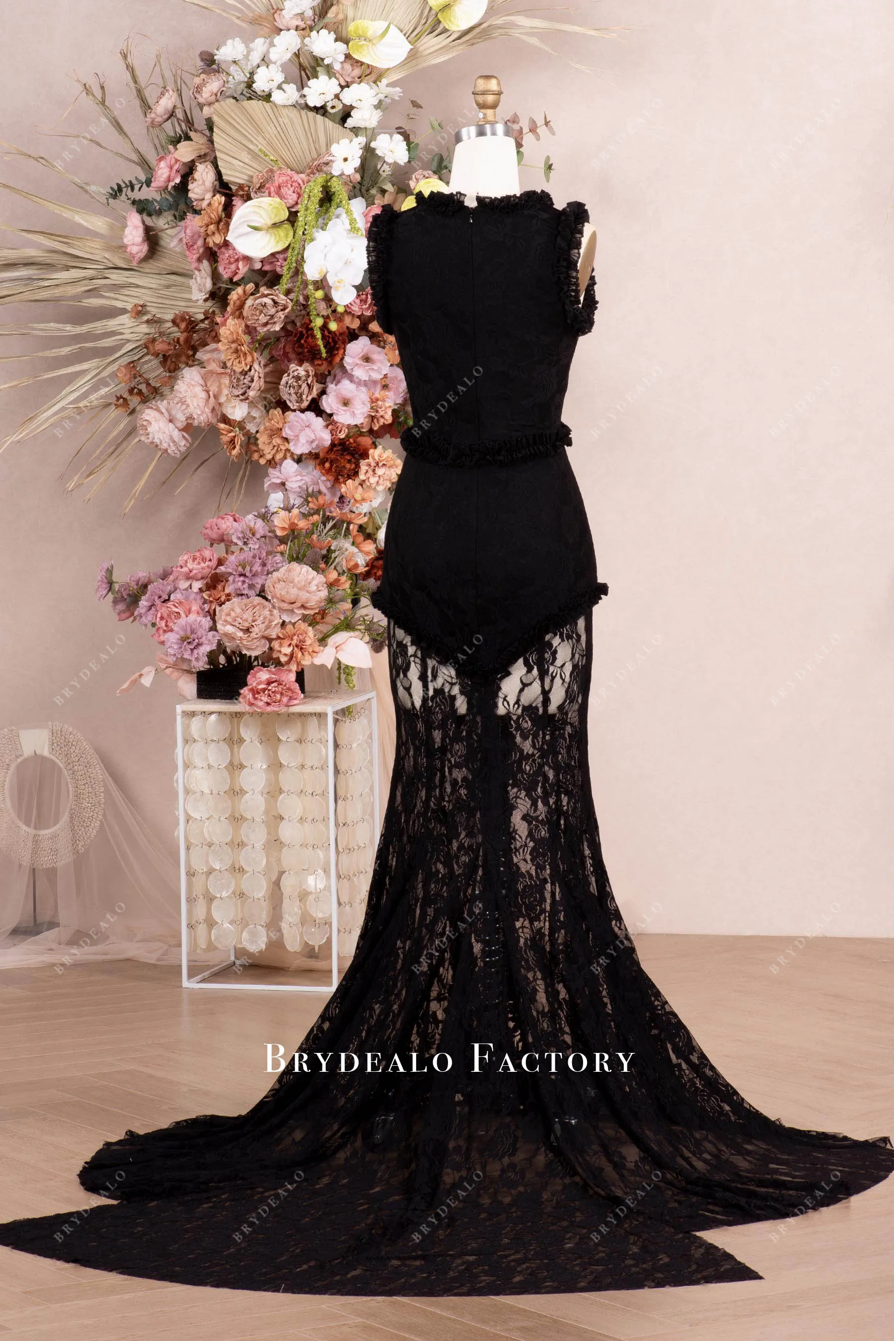 Elegant Floral Lace Mermaid Red Carpet Formal Dress