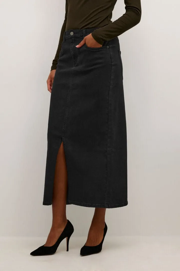 FRONT SLIT BLACK DENIM SKIRT