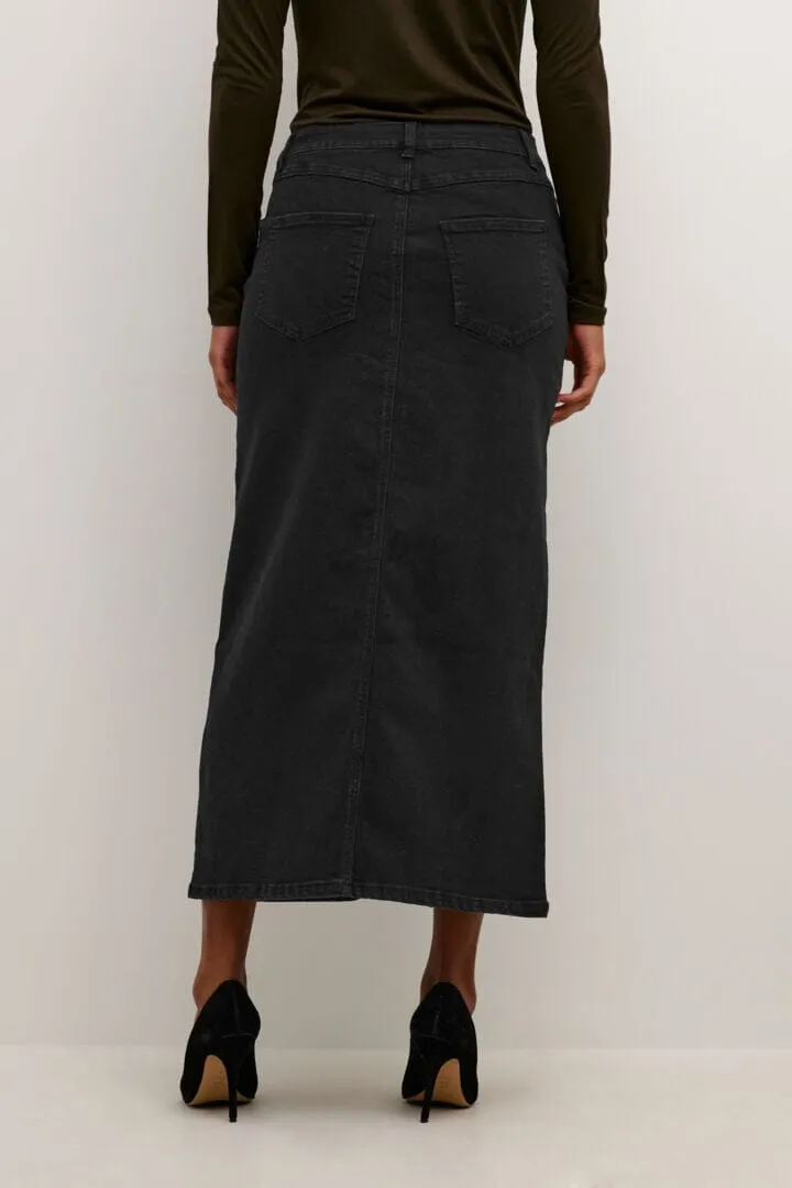 FRONT SLIT BLACK DENIM SKIRT