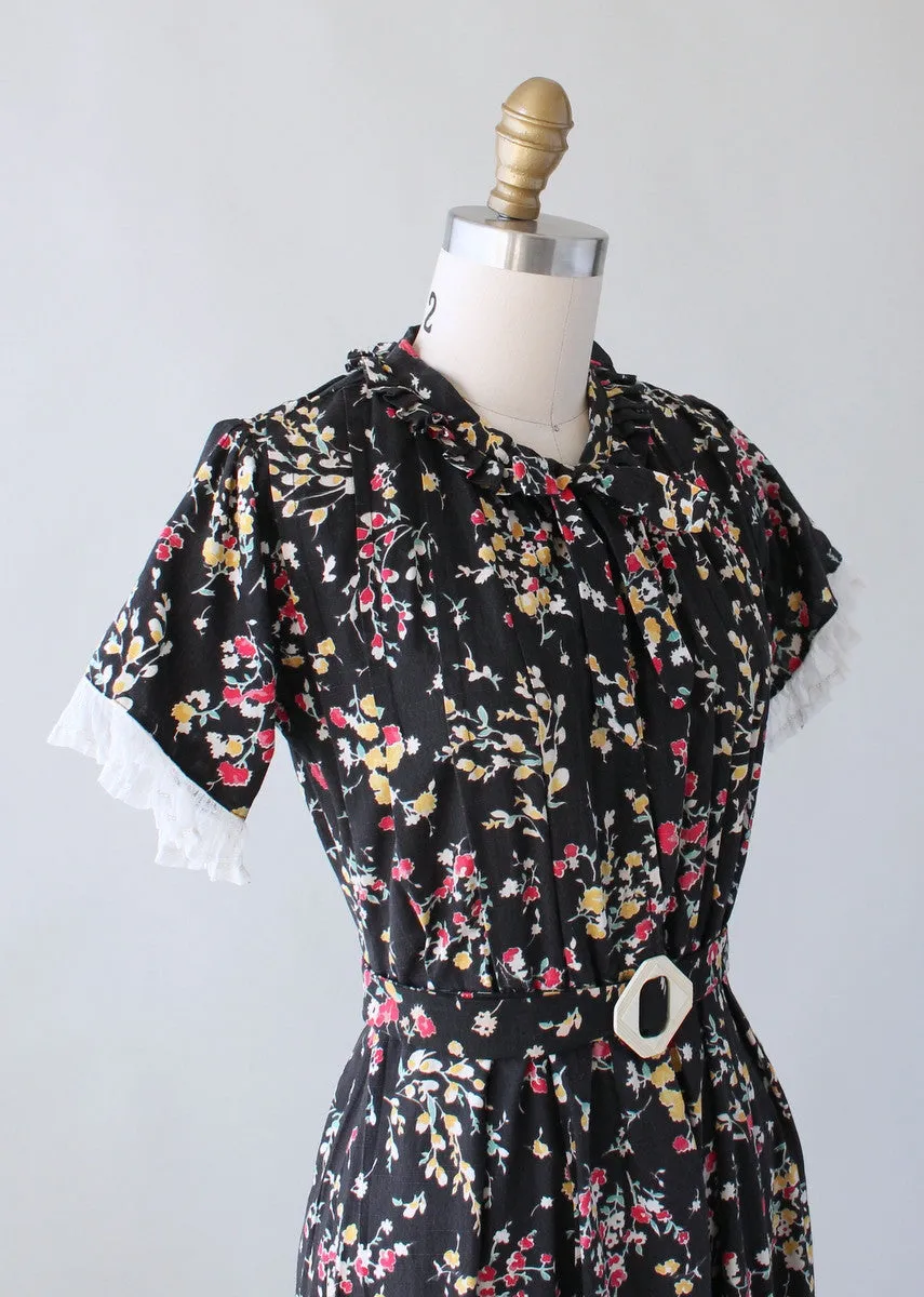 Vintage 1930s Dark Garden Floral Cotton Day Dress