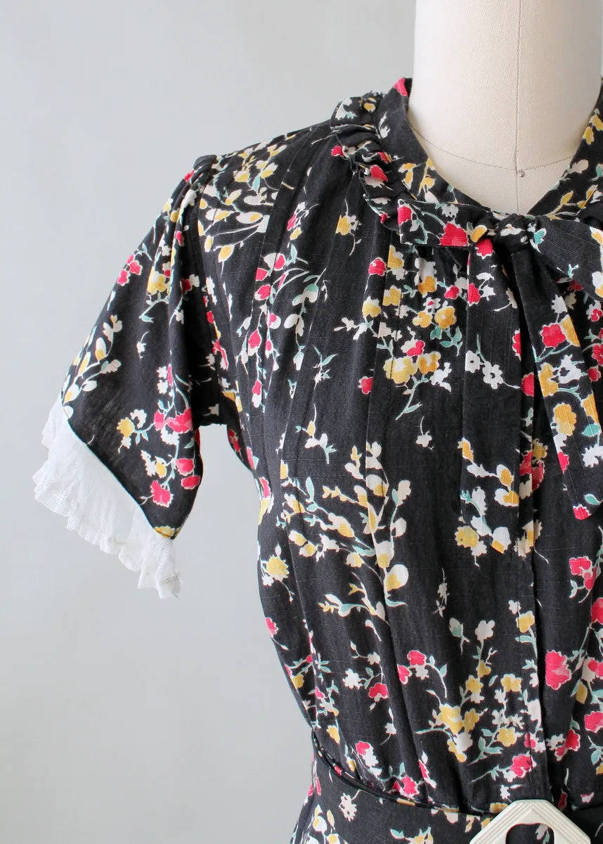 Vintage 1930s Dark Garden Floral Cotton Day Dress